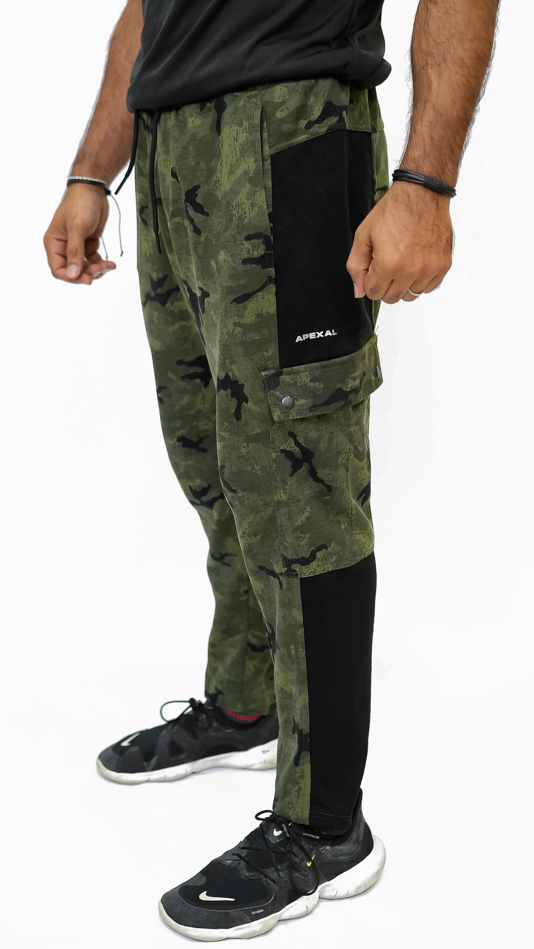 APEXAL CARGO GREEN CAMOUFLAGE TROUSER - SIGNATURE